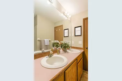 3575 Blue Jay Way #103, Eagan, MN 55123 - Photo 13