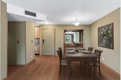 122 Demont Avenue E #362, Little Canada, MN 55117 - Photo 13
