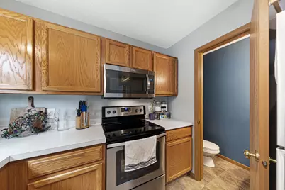 15549 Flyboat Lane #63, Apple Valley, MN 55124 - Photo 11