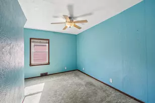2229 Oak Hill Pl, North Saint Paul, MN 55109 - Photo 11