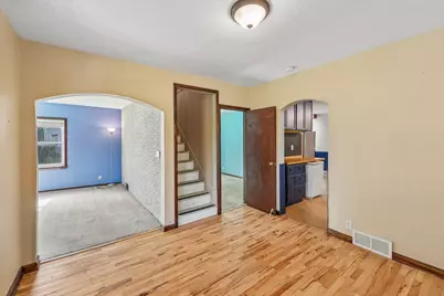 2229 Oak Hill Place, North Saint Paul, MN 55109 - Photo 5