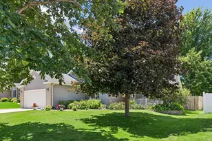 821 Lancer Dr NE, Owatonna, MN 55060 - Photo 5