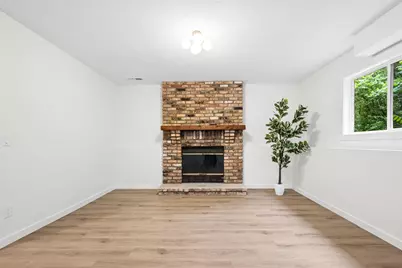 18121 Covington Path, Minnetonka, MN 55345 - Photo 17