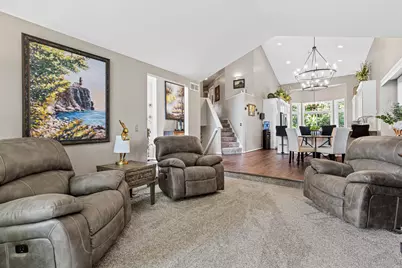 3110 Canyon Circle, Chaska, MN 55318 - Photo 5