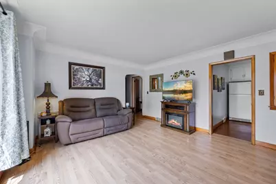 460 S Grey Avenue, Rush City, MN 55069 - Photo 11