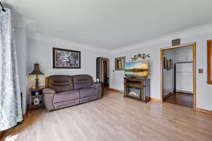 460 S Grey Ave, Rush City, MN 55069 - Photo 11