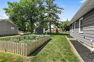 211 Cedar Ave S, Watkins, MN 55389 - Photo 5