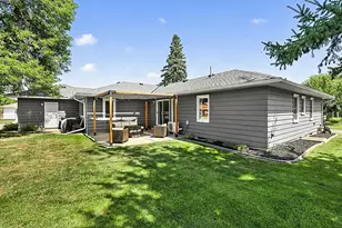 211 Cedar Ave S, Watkins, MN 55389 - Photo 7