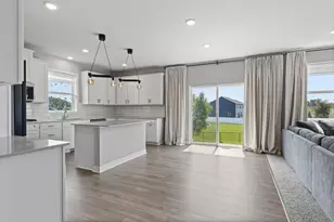 18203 Hideaway Trl, Lakeville, MN 55044 - Photo 15