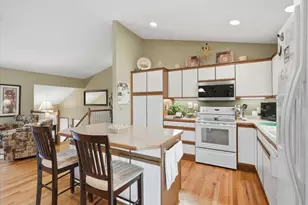 844 Plum Tree Ln, Somerset, WI 54025 - Photo 9