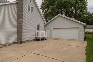 105 4th St NW, Kasson, MN 55944 - Photo 27