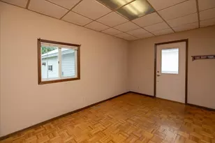 105 4th St NW, Kasson, MN 55944 - Photo 5