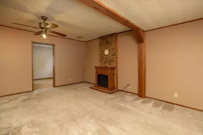 105 4th St NW, Kasson, MN 55944 - Photo 9