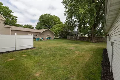 105 4th St NW, Kasson, MN 55944 - Photo 29