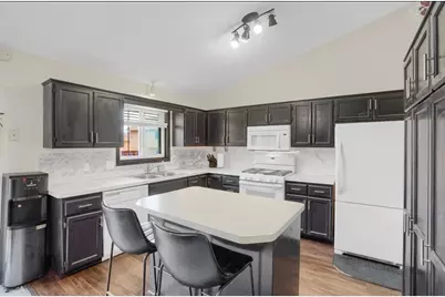 9119 Regent Parkway, Brooklyn Park, MN 55443 - Photo 7