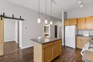 2650 University Ave W, Saint Paul, MN 55114 - Photo 3