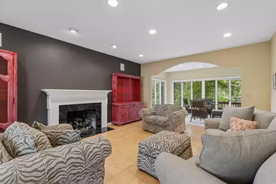 1355 Medora Road, Mendota Heights, MN 55118 - Photo 7