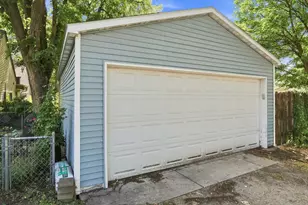 949 Hatch Ave, Saint Paul, MN 55103 - Photo 21