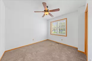9961 Tamarack Cove, Woodbury, MN 55125 - Photo 17