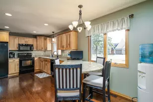 920 Groveland Ave, Crookston, MN 56716 - Photo 5
