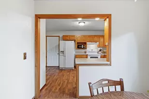 1002 W Spruce St, Chippewa Falls, WI 54729 - Photo 9