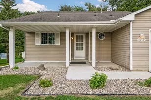 1063 Meadow St, Cologne, MN 55322 - Photo 3