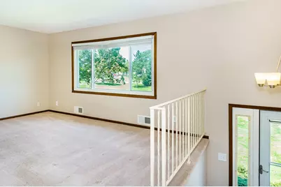 10323 Balsam Lane, Eden Prairie, MN 55347 - Photo 11