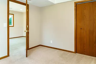 10323 Balsam Lane, Eden Prairie, MN 55347 - Photo 23