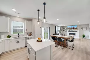 12813 Weber Ln, Rogers, MN 55374 - Photo 13