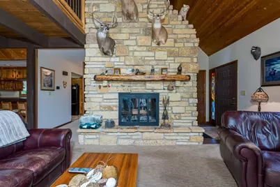 314 Meadow Woods Drive, Mankato, MN 56001 - Photo 9