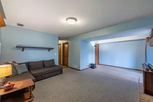 1303 W 140th St, Burnsville, MN 55337 - Photo 27