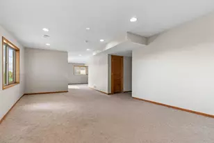 930 Aspen Cir, Watertown, MN 55388 - Photo 27