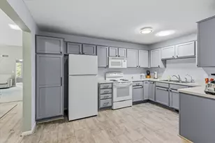 7856 Heinbuch Trail, Woodbury, MN 55125 - Photo 13