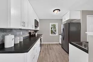 215 9th Ave NE, Rochester, MN 55906 - Photo 15