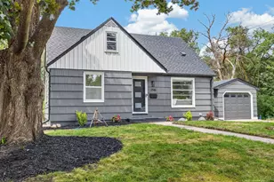 2516 Westview Terrace, Minnetonka, MN 55305 - Photo 1