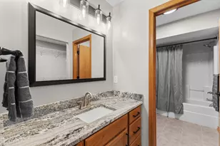 8488 Powers Pl, Chanhassen, MN 55317 - Photo 27