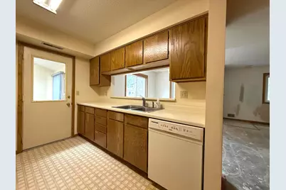 2527 Wimbledon Place, Woodbury, MN 55125 - Photo 13