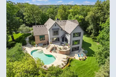 1070 Ferndale Road W, Wayzata, MN 55391 - Photo 3