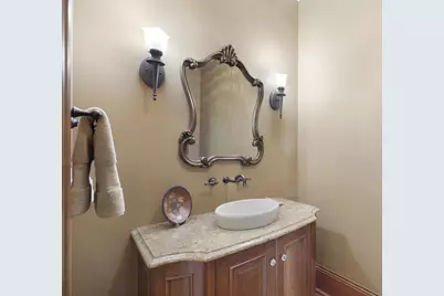 1070 Ferndale Road W, Wayzata, MN 55391 - Photo 47