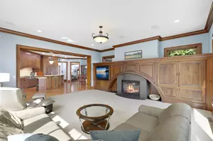 1070 Ferndale Rd W, Wayzata, MN 55391 - Photo 39