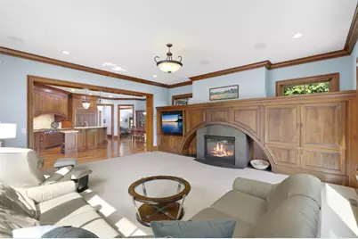 1070 Ferndale Road W, Wayzata, MN 55391 - Photo 43