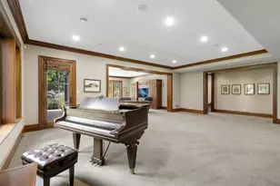 1070 Ferndale Rd W, Wayzata, MN 55391 - Photo 79