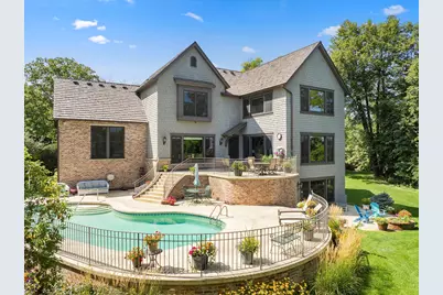 1070 Ferndale Road W, Wayzata, MN 55391 - Photo 117