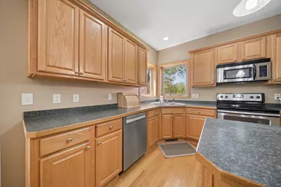 1017 Provence Lane, Belle Plaine, MN 56011 - Photo 7