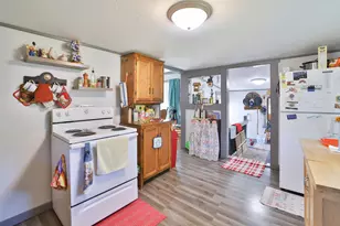 515 SW 2nd Street SW, Staples, MN 56479 - Photo 5