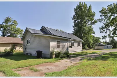515 SW 2nd Street SW, Staples, MN 56479 - Photo 35