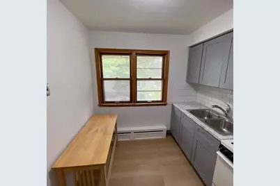 616 Ivy Avenue E, Saint Paul, MN 55101 - Photo 5