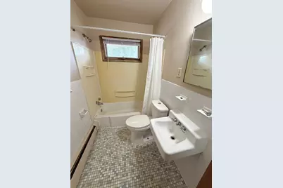 616 Ivy Avenue E, Saint Paul, MN 55101 - Photo 9