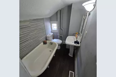 1025 McLean Avenue, Saint Paul, MN 55106 - Photo 9