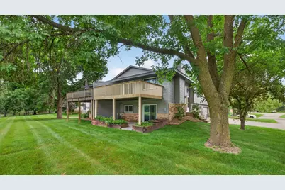 7205 Pontiac Circle, Chanhassen, MN 55317 - Photo 3